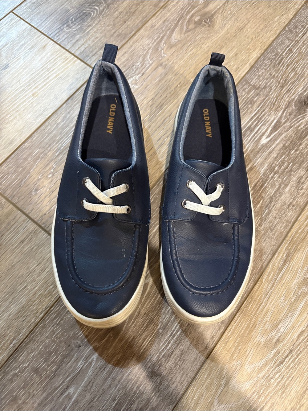 Old Navy Navy Casual Boat Sneakers with White Laces